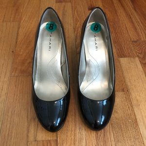 Tahari Black Patent Leather Heels 8